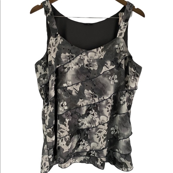𝅺ISPIRI Grey Layered Ruffled Sleeveless Blouse XL - Picture 1 of 14